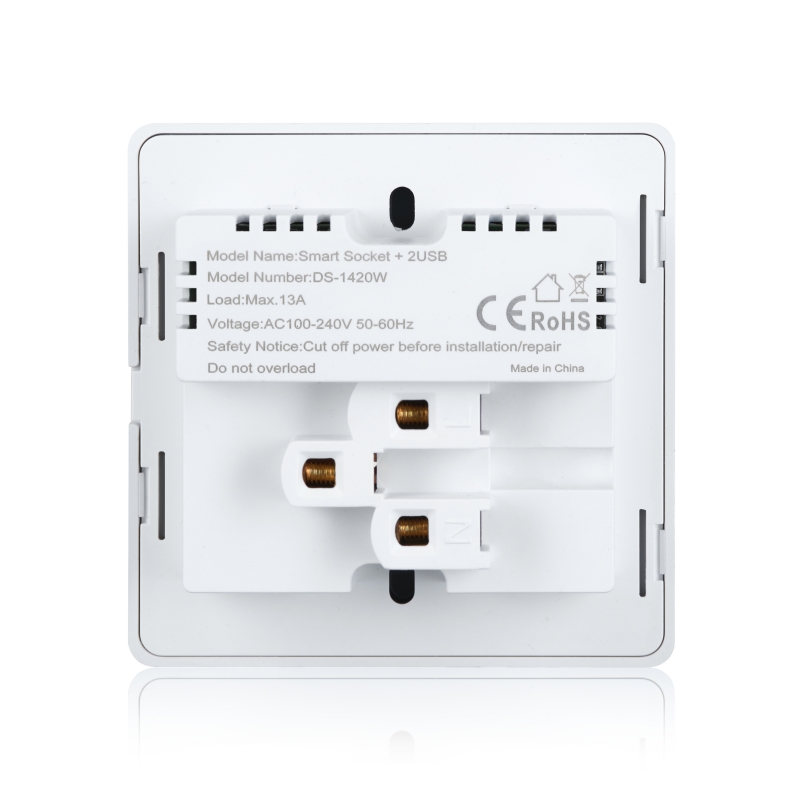 wifi 10A Glass Panel 5 Pin Touch Socket with 2 usb port